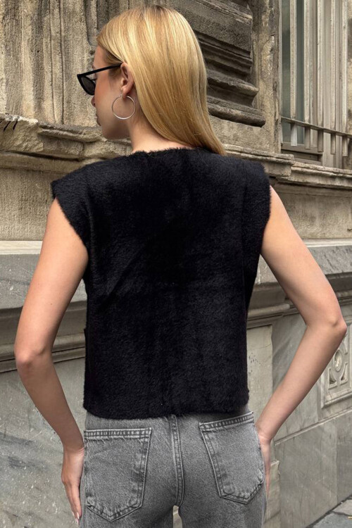 Siyah Çift Cepli Gold Düğmeli Yumoş Yelek Bluz BCHZCK-251262