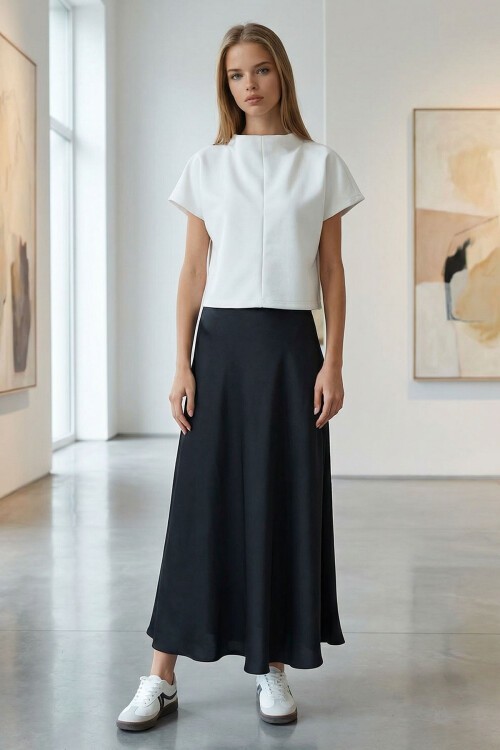 Siyah Yüksek Bel Basic Saten Etek BCHCA-251231