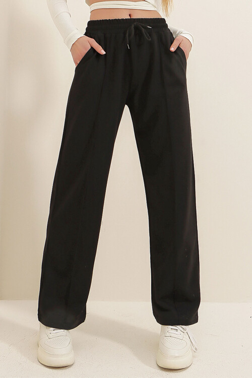 Siyah Yüksek Bel Önü Çimalı Bol Paça Çift Cepli Eşofman Altı BCHYL-251228