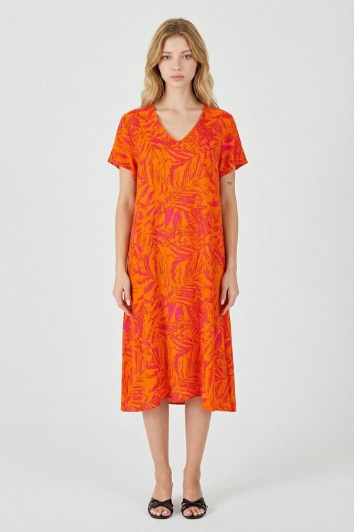 Turuncu Desenli V Yaka Kısa Kollu Midi Boy Elbise