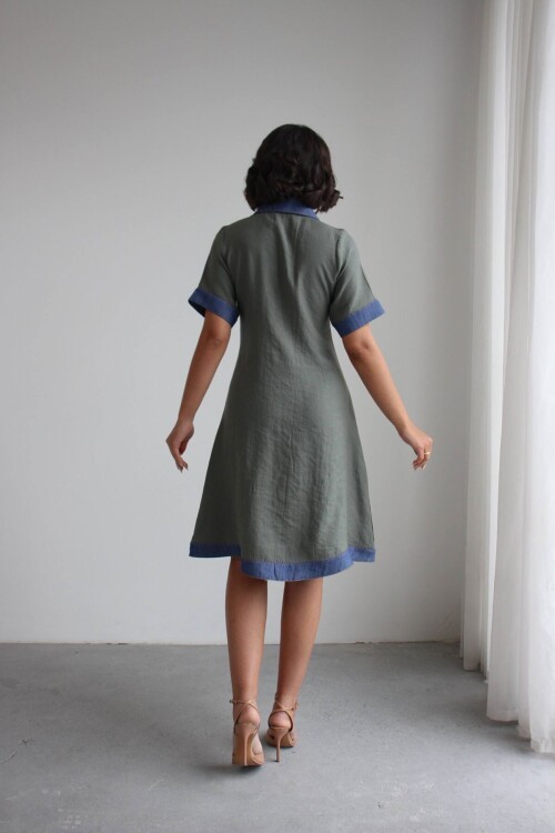 Yeşil Denim Garnili Düğmeli Tensel Dokuma Elbise BCHN-2526114