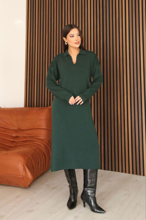 Zümrüt Yeşili Polo Yaka Midi Boy Triko Elbise BCES-253018
