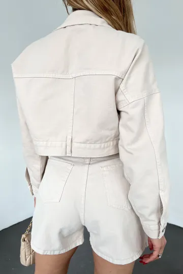 Bej Çift Cepli Fermuarlı Yıkamalı Crop Denim Ceket