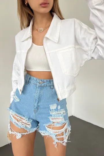 Beyaz Çift Cepli Fermuarlı Yıkamalı Crop Denim Ceket