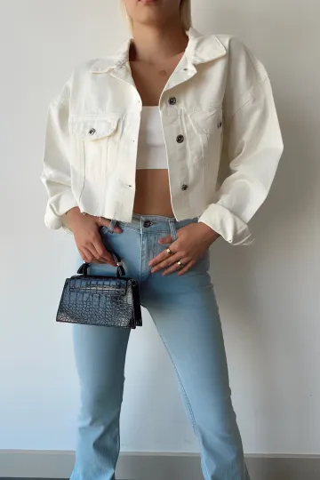 Ekru Çift Cepli Lazer Kesim Yıkamalı Crop Denim Ceket