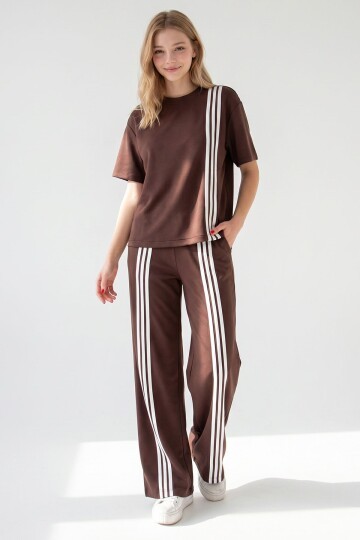 Acı Kahve Çizgili Modal Kumaş Alt Üst Takım