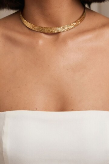 Gold Dövme Desenli Tasma Choker Kolye