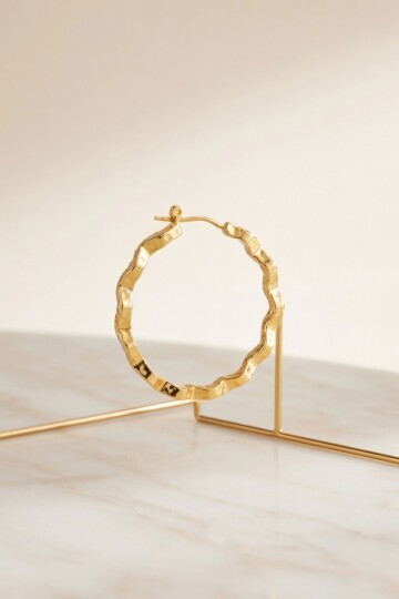 Gold Zigzag Kesim Detaylı Halka Küpe