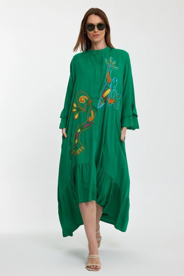 Maxi Boy Yeşil Hakim Yaka Nakış İşlemeli Uzun Boy Dokuma Gömlek Elbise BCVL-248140