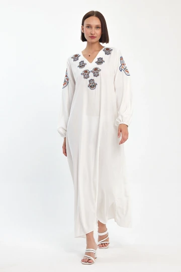 Maxi Boy Beyaz Nakış İşlemeli Dokuma Viscon Elbise BCVL-251044