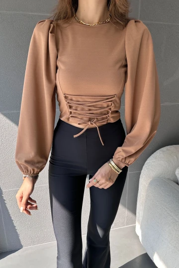Bisküvi Balon Kol Bağcık Detaylı Crop Bluz BCDF-242113