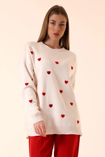 Ekru Bisiklet Yaka Kalp Desenli Kışlık Triko Kazak BCVL-T243150