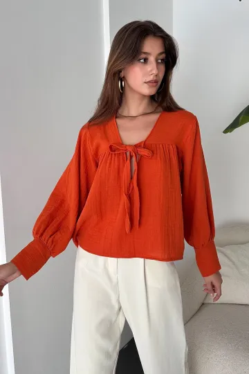 Kiremit Yakası Bağlamalı Basic Krinkle Bluz