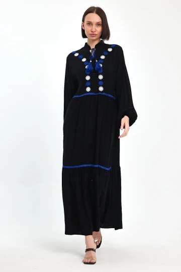 Maxi Boy Siyah Nakış İşlemeli Uzun Viscon Dokuma Elbise BCVL-251004