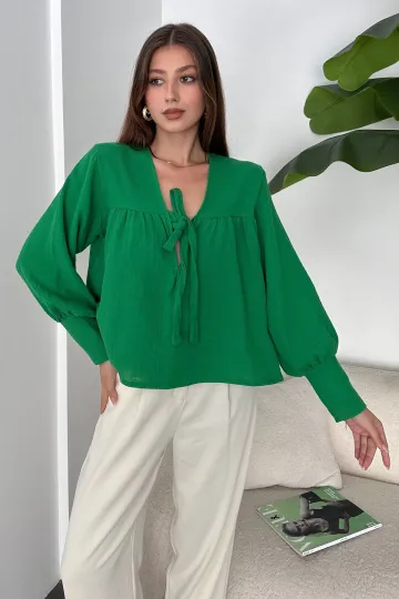 Yeşil Yakası Bağlamalı Basic Krinkle Bluz