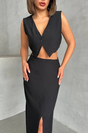 Siyah Düğmeli Bluz Ve Etekli Kendinden Dokulu Alt Üst Takım BCHN-25255013