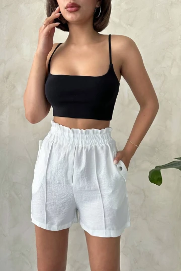 Beyaz Çift Cepli Beli Fırfırlı Önü Çimalı Keten Şort BCHN-2525834