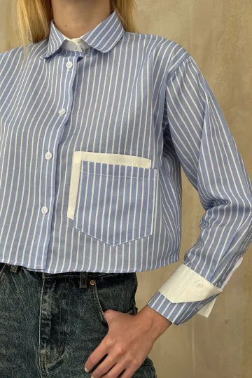 Mavi-Beyaz Manşet Ve Cepleri Garnili Çizgili Oversize Crop Dokuma Gömlek