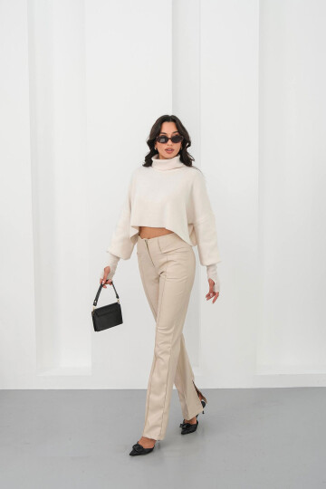 Bej Yüksek Bel Yırtmaçlı Suni Deri Pantolon BCHN-25265099