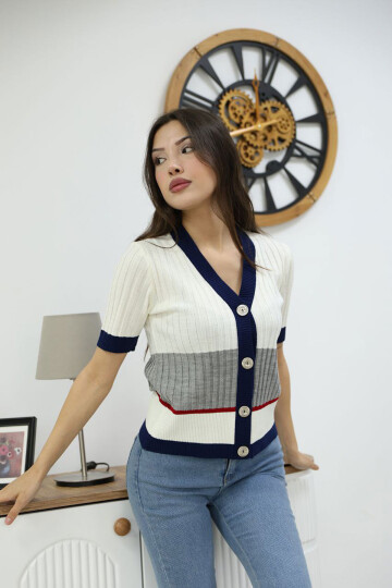 Ekru V Yaka Renk Bloklu Düğmeli Triko Bluz BCES-252013