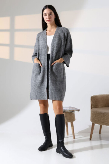 Gri Çift Cepli Yarım Kol Uzun Boy Triko Hırka BCES-252019