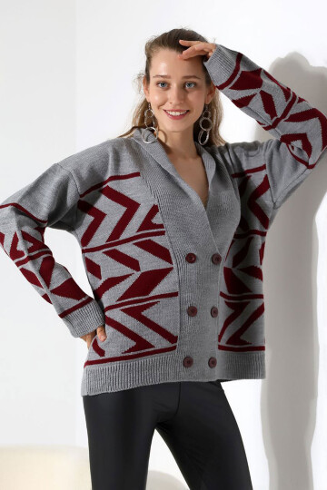 Gri Çift Düğme Detaylı Desenli Triko Hırka BCES-252021