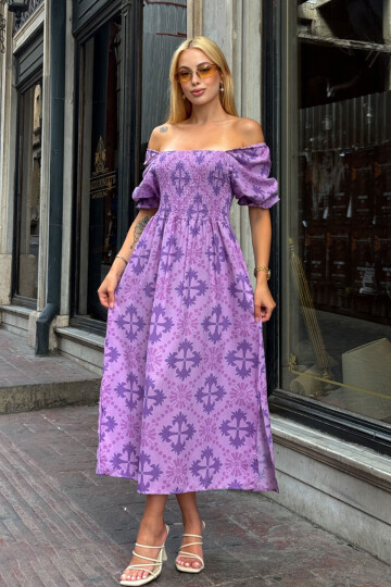 Lila Kare Yaka Beli Çiçek Desenli Dokuma Yazlık Elbise BCVL-25V095-1