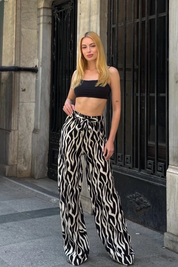 Siyah Beli Bağlamalı Bol Kesim Palazzo Yazlık Pantolon