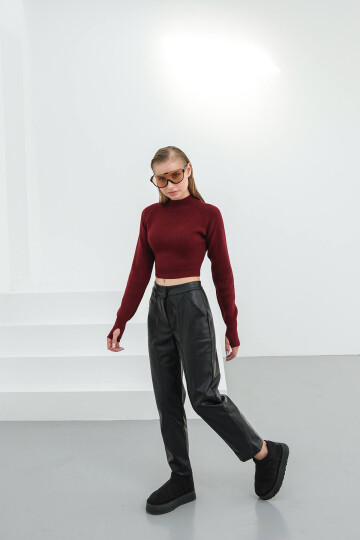 Siyah Çift Cepli Önü Dikiş Detaylı Suni Deri Pantolon BCHN-25265098