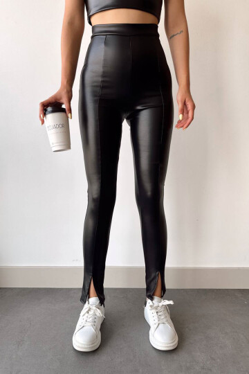 Siyah Yırtmaçlı Suni Deri Stretch Fit Tayt BCHN-2526630