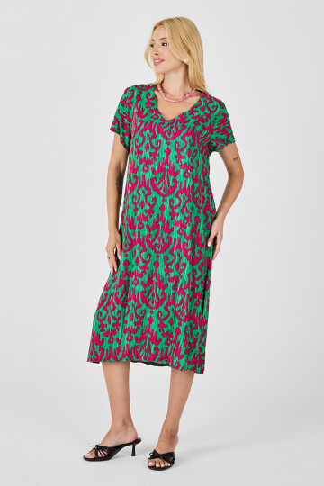 Yeşil-Fuşya Desenli V Yaka Midi Boy Elbise BCVL-254014