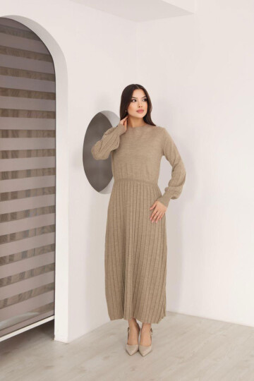 Bej Bisiklet Yaka Çizgili Triko Elbise BCES-253011