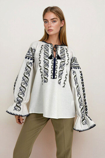 Ekru Nakış İşlemeli Bluz BCHESQ-251131