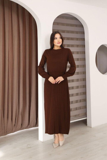 Kahverengi Bisiklet Yaka Çizgili Triko Elbise BCES-253011