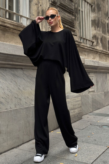 Siyah Rahat Kalıp Yarasa Kol Bluz Ve Salaş Pantolon Modal Kumaş Alt Üst Takım BCVL-25V232
