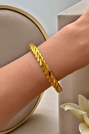 22 Ayar Altın Kaplama Kadın 3 Telli Adana Burması Bilezik Model BCYJ-251001