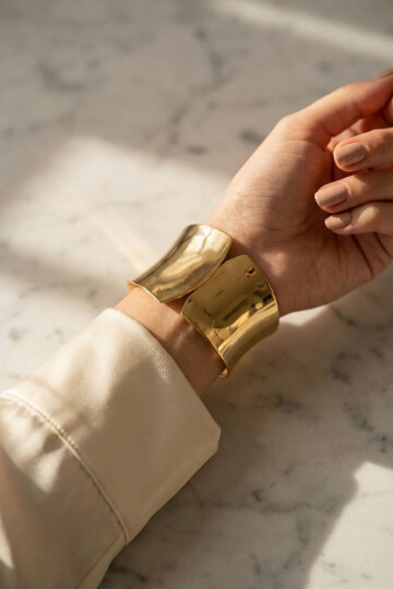 316L Çelik Kalın Kelepçe Bileklik Kadın Bilezik BCYJ-251031