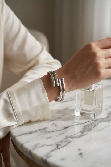 316L Çelik Kalın Kelepçe Bilezik Kadın Bileklik BCYJ-251046