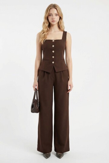 Acı Kahve Brit Detaylı Kare Yaka Crep Bluz Ve Pantolon Alt Üst Takım BCHN-2626844