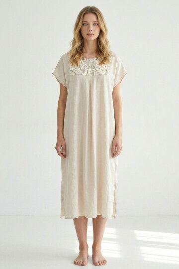 Alaçatı Keten Dantel Detaylı Ay Kol Elbise