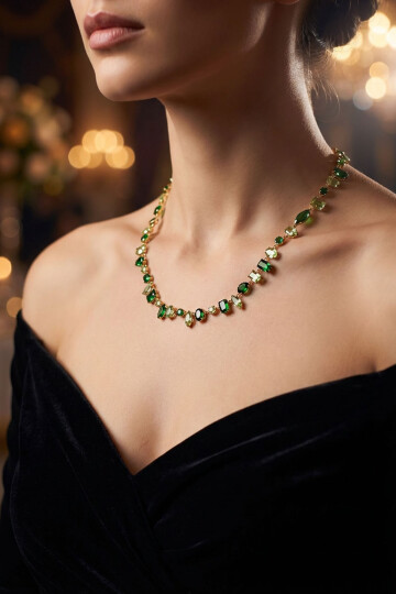 Çelik Dönmeyen Gema Kolye Zirkon Taşlı Kadın Kolye BCYJ-251045