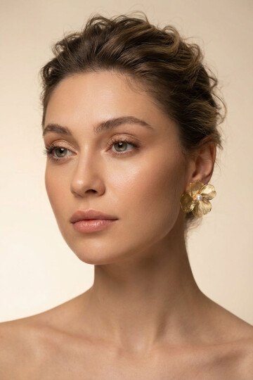 Çiçek Lüx Inci Peri Küpe Tel Küpe Taşlı Kadın Küpe Gold Leyla Küpe BCYJ-251034