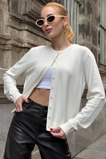 Ekru Bisiklet Yaka Düğmeli Triko Hırka BCHZCK-251267