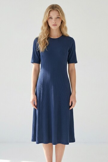 Lacivert Tokalı Modal Kumaş Elbise