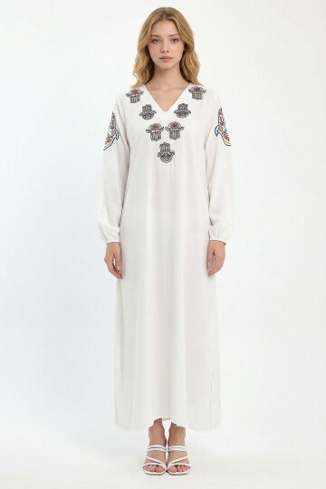 Beyaz Nakış İşlemeli Maxi Boy Dokuma Viscon Elbise