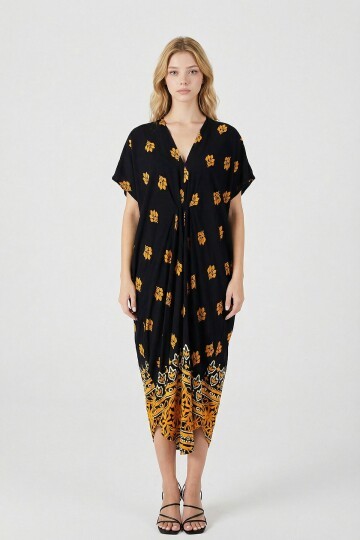 Sarı Desenli V Yaka Salaş Kesim Kaftan Elbise