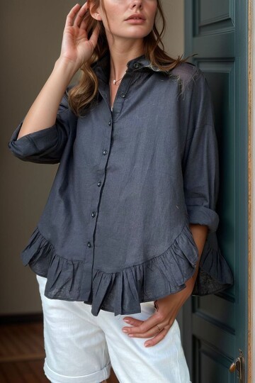 Siyah Eteği Fırfırlı Vual Salaş Gömlek