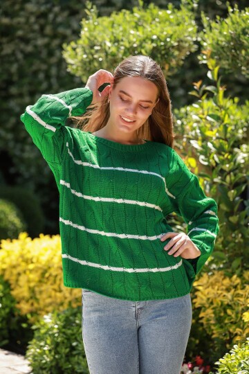 Yeşil Geniş Yaka Saç Örgü Motifli Çizgili Kışlık Triko Kazak BCES-253013