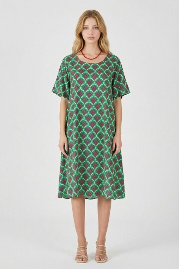Yeşil U Yaka Kısa Kollu Midi Boy Desenli Elbise