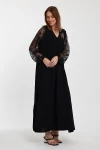 Maxi Boy Siyah V Yaka Nakış İşlemeli Kolu Tül Detaylı Dokuma Elbise BCVL-241038